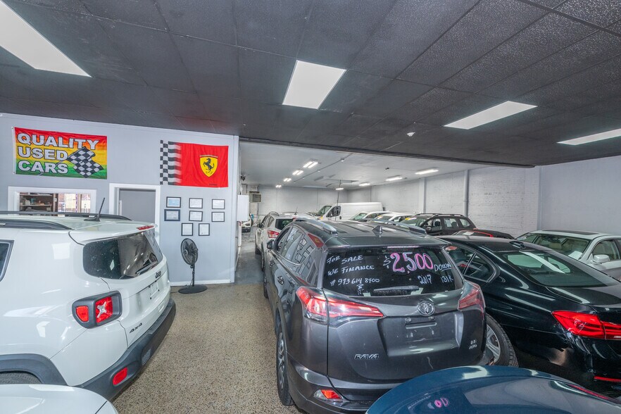 More Photos Of 4112-4114 Kennedy Blvd, Union City Auto Dealership For Sale