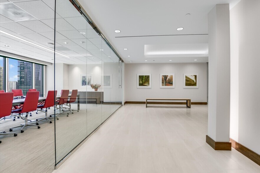More Photos Of 401 Congress Ave, Austin Office For Lease