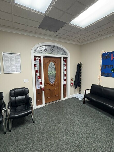 More Photos Of 550 Highway 85 N, Niceville Medical For Lease