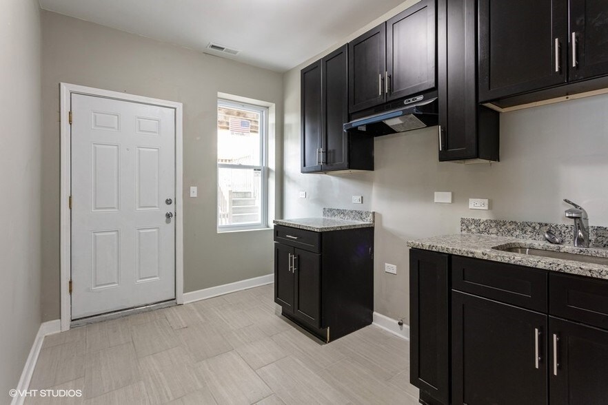 More Photos Of 7220 S Harvard Ave, Chicago Apartments For Sale