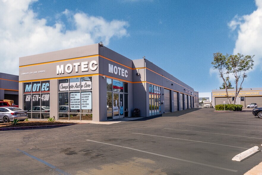 More Photos Of 7645 Carroll Rd, San Diego Unknown For Lease