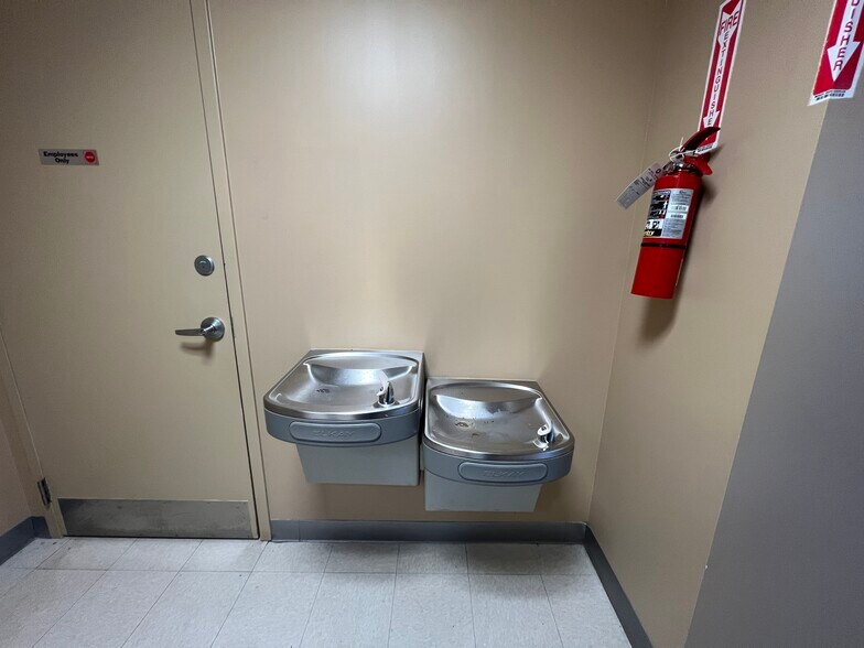 More Photos Of 435-437 Broadway, Bayonne Bank For Lease