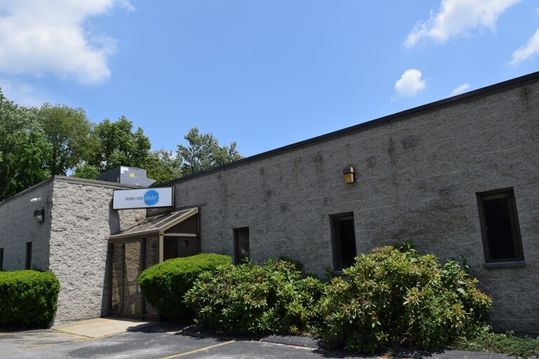 More Photos Of 323 Andover St, Wilmington Research And Development For Lease