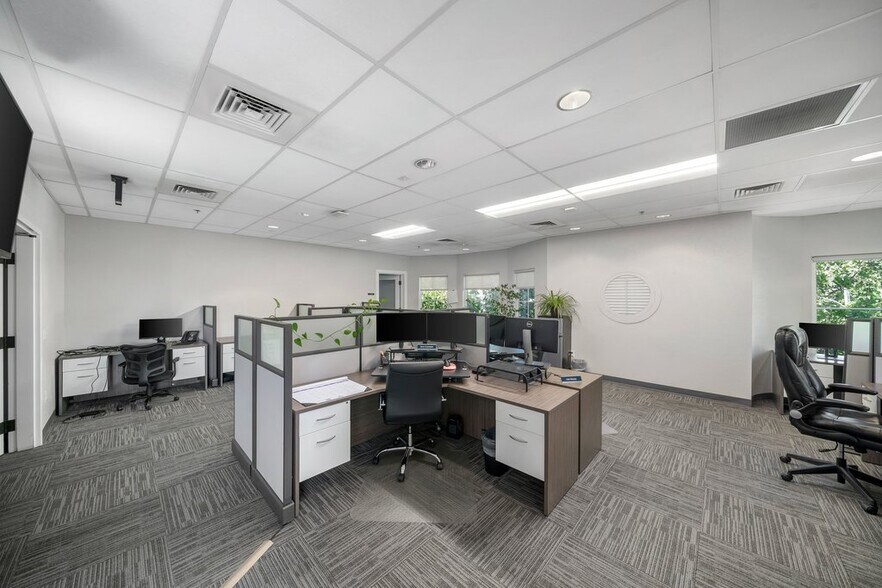 More Photos Of 1222-1224 Vine St, Paso Robles Office Residential For Sale