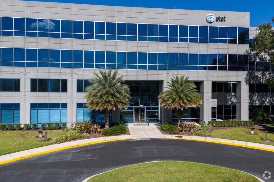 More Photos Of 10375 Centurion Pky N, Jacksonville Unknown For Lease