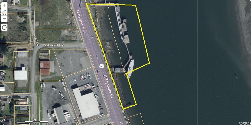 More Photos Of 2250 N Bayshore Dr, Coos Bay Marina For Sale
