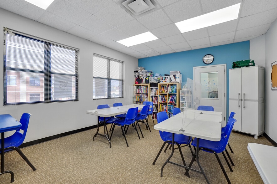 More Photos Of 3845 Richmond Ave, Staten Island Storefront Retail Office For Lease