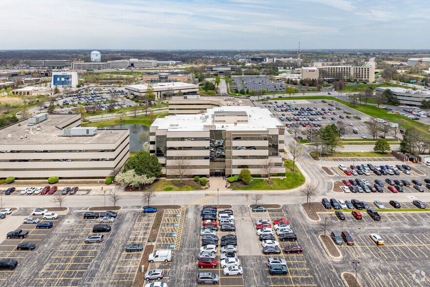 More Photos Of 1240 E Diehl Rd, Naperville Office For Lease
