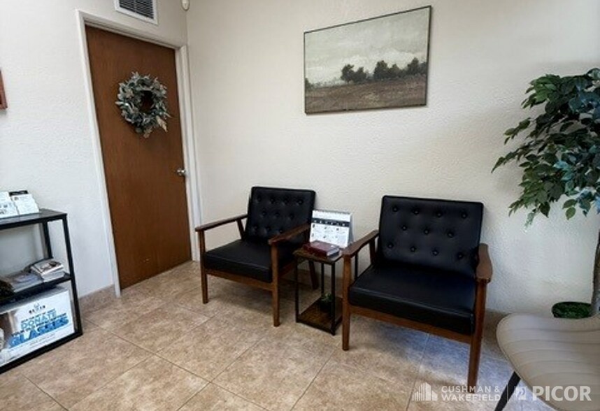 More Photos Of 6560 E Carondelet Dr, Tucson Medical For Lease