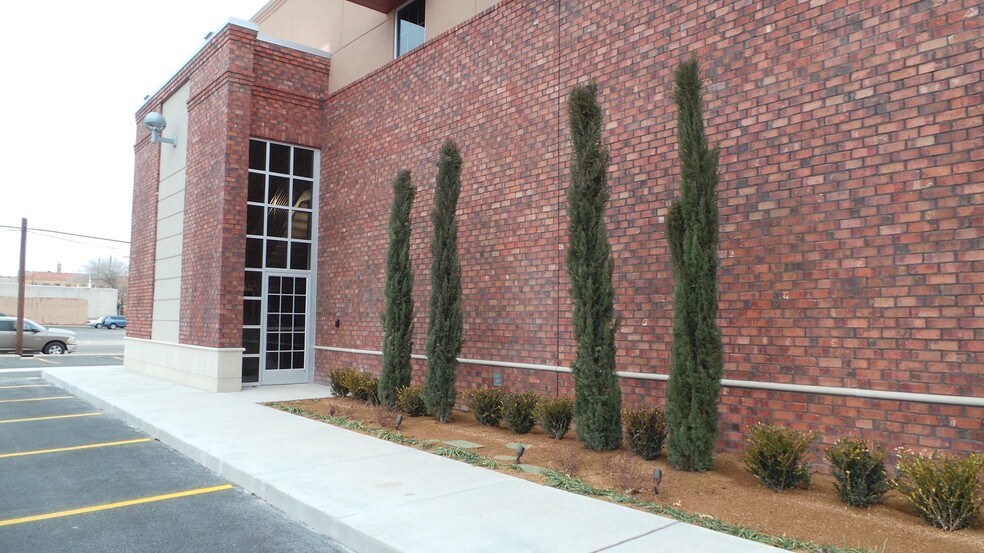 More Photos Of 1415 Buddy Holly Ave, Lubbock Office For Lease