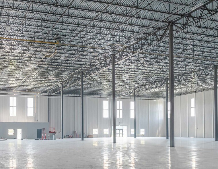 More Photos Of 1042 Innovation Dr, Kingston Distribution For Lease