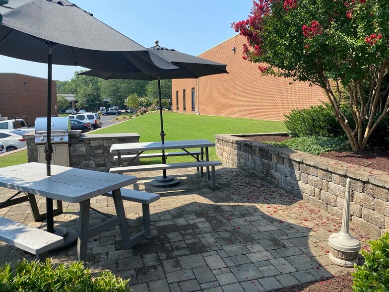 More Photos Of 452 - 454 Southlake Blvd, North Chesterfield Unknown For Lease