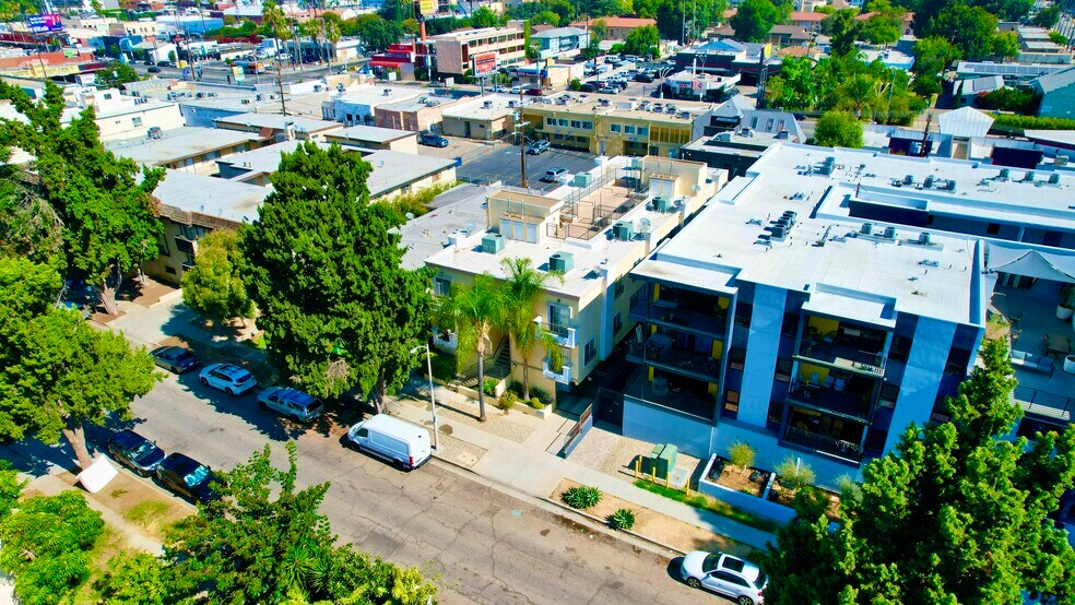 More Photos Of 14317 Friar St, Van Nuys Apartments For Sale
