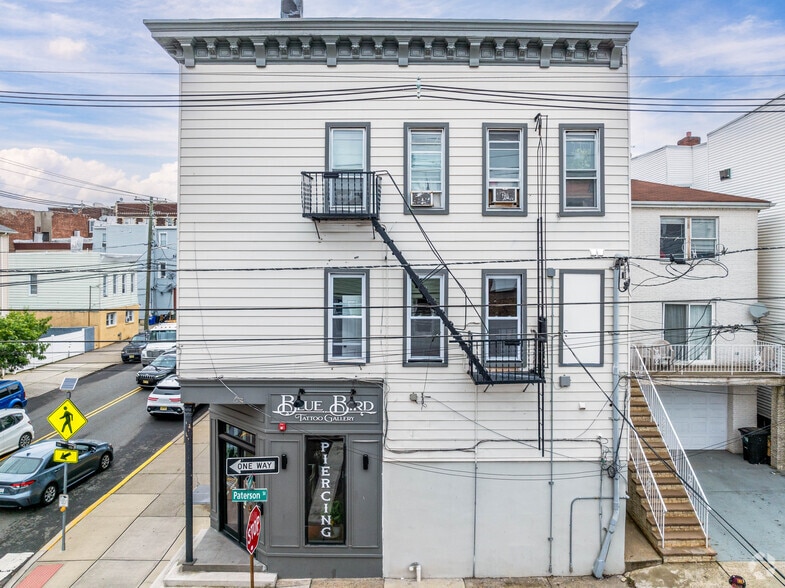 More Photos Of 1074 Summit Ave, Jersey City Apartments For Sale