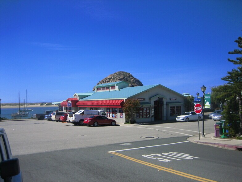 More Photos Of 715 Embarcadero, Morro Bay Restaurant For Lease