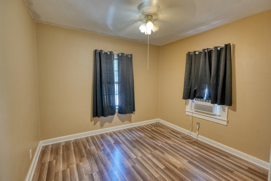 More Photos Of 515 5th Ave SE, Moultrie Apartments For Sale