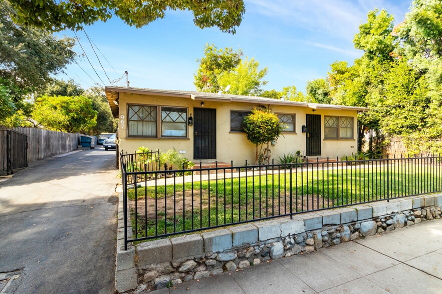 More Photos Of 965 N Summit Ave, Pasadena Apartments For Sale