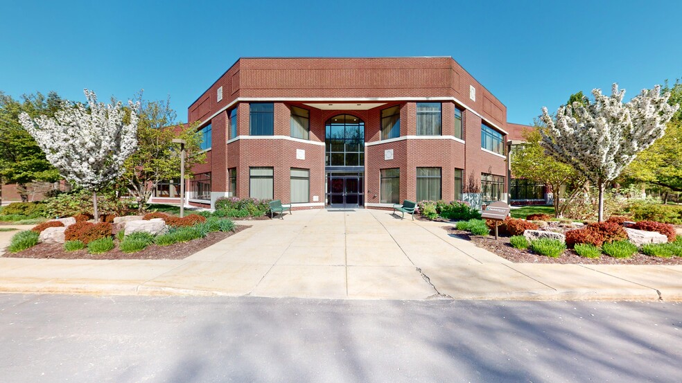 Primary Photo Of 2600 Professionals Dr, Okemos Medical For Lease