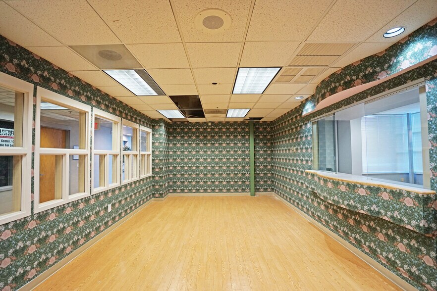 More Photos Of 1005 W Walnut St, Yakima Medical For Lease