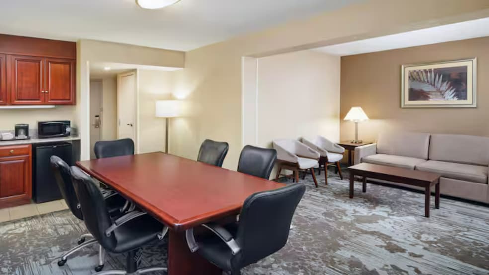 More Photos Of 651 N Winstead Ave, Rocky Mount Hotel For Sale