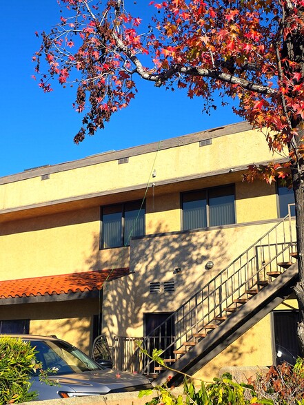 More Photos Of 217 S Glendora Ave, Glendora Office For Lease