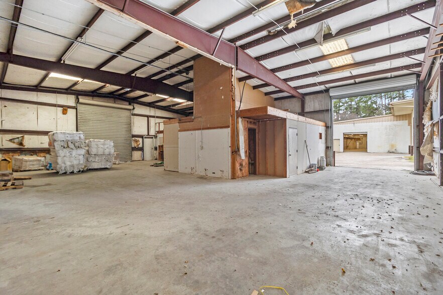 More Photos Of 7031 State Highway 75 S, Huntsville Manufacturing For Sale