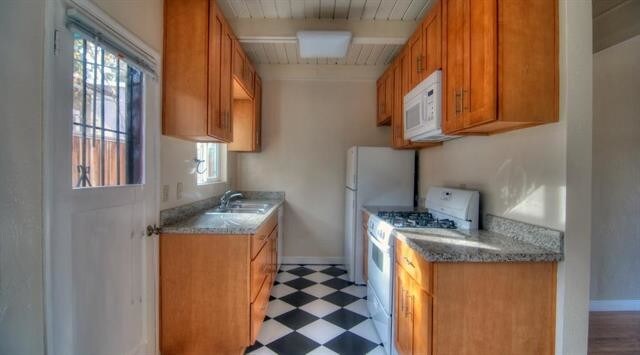 More Photos Of 27 Topeka Ave, San Jose Apartments For Sale