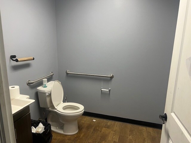 More Photos Of 6671 Liberty Ct, Liberty Township Warehouse For Lease