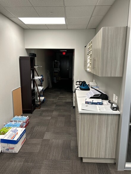 More Photos Of 1210 Premier Dr, Chattanooga Office For Sale