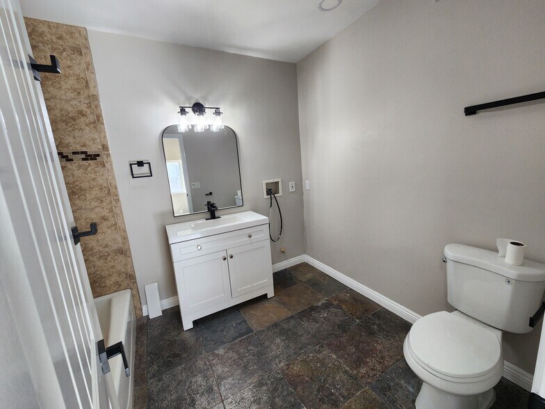 More Photos Of 3448 Cherokee Ave, San Diego Apartments For Sale