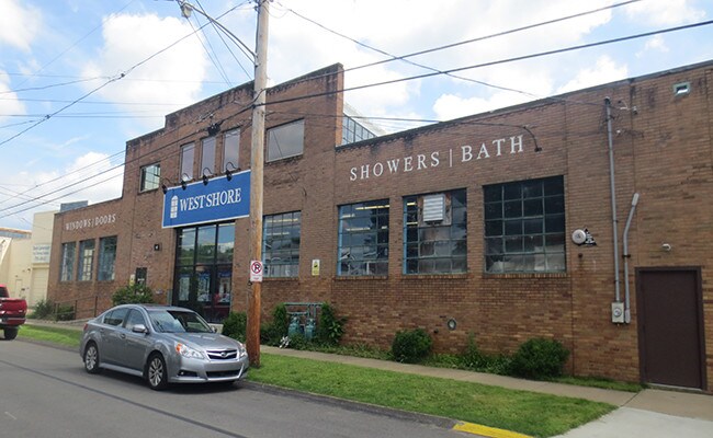 Primary Photo Of 140 Pennsylvania Ave, Oakmont Light Manufacturing For Lease