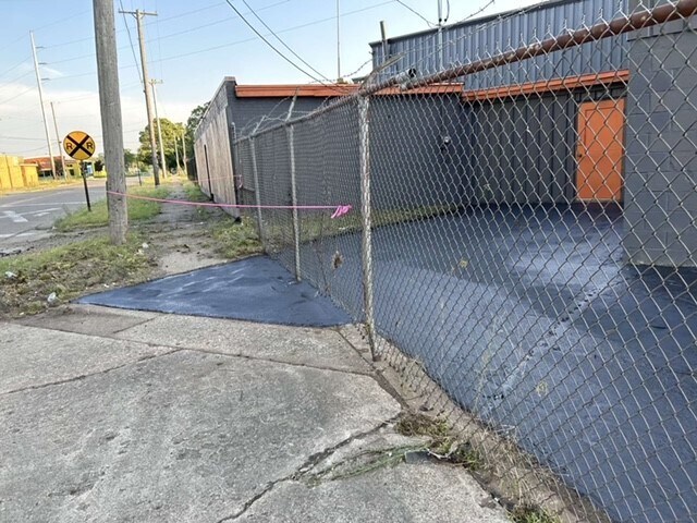 More Photos Of 2517 6th St, Muskegon Warehouse For Lease