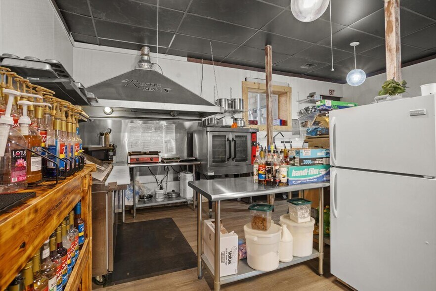 More Photos Of 206 Main St, Stanley Restaurant For Sale