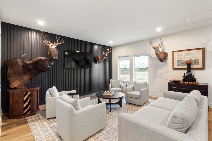 More Photos Of 2800 Barron Rd, College Station Office For Sale