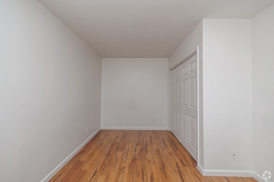 More Photos Of 2 Crandall St, Binghamton Apartments For Sale