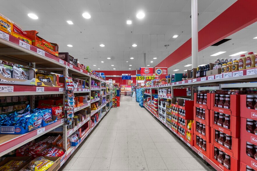 More Photos Of 121 S Sprigg St, Cape Girardeau Supermarket For Sale