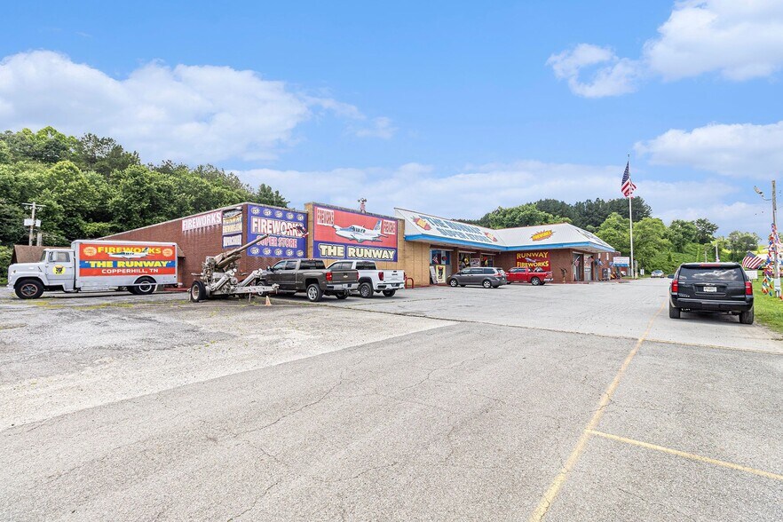 More Photos Of 625 Ocoee St, Copperhill Freestanding For Sale