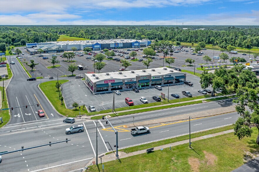 More Photos Of 1920 S Jefferson St, Perry General Retail For Sale