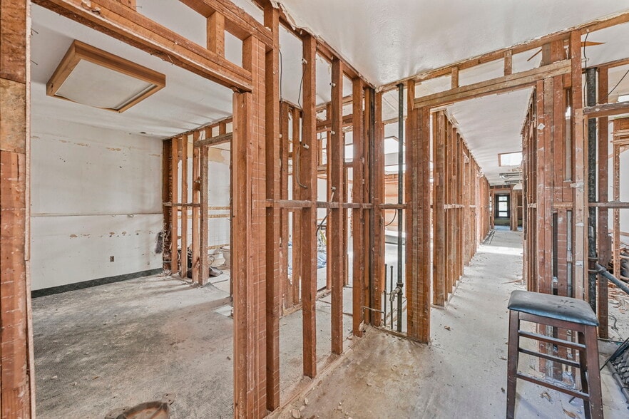 More Photos Of 143-145 W Grand Ave, Escondido Storefront Retail Residential For Sale