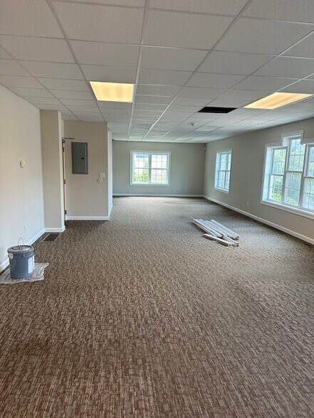 More Photos Of 532-534 Main St, Weymouth Office For Lease