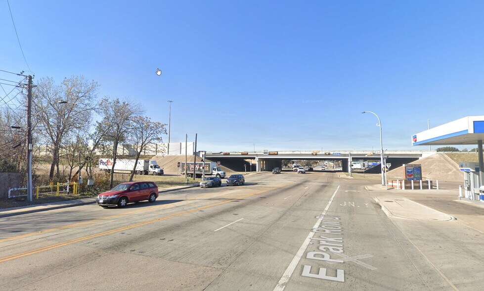 More Photos Of 2600 E Park Row, Arlington Land For Sale