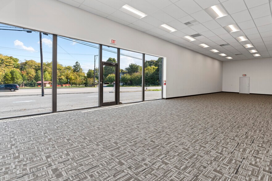 More Photos Of 2300 Gettysburg Rd, Camp Hill Medical For Lease