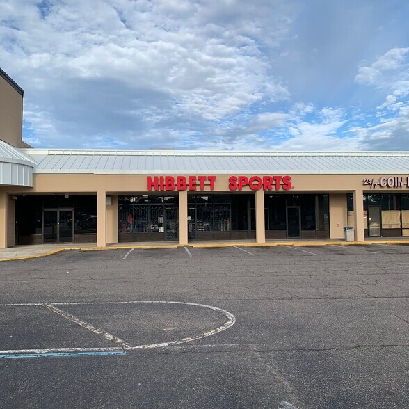 More Photos Of 1020 Edgewood Ave N, Jacksonville Unknown For Lease