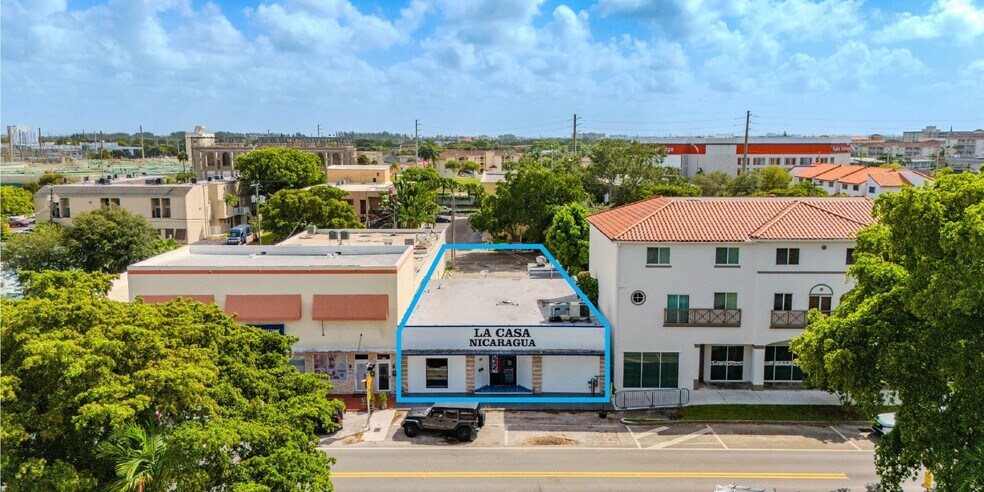 More Photos Of 365 N Royal Poiciana Blvd, Miami Springs Restaurant For Lease