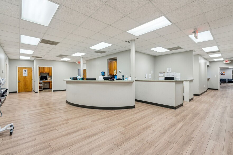 More Photos Of 5880 Rivers Ave, North Charleston Medical For Sale