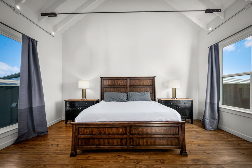 More Photos Of , New Braunfels Specialty For Sale