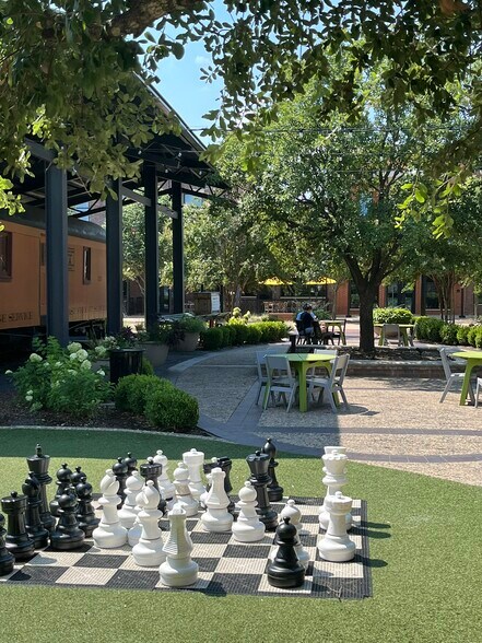 More Photos Of 212 S Warren St, Burleson Land For Sale