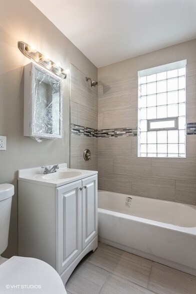 More Photos Of 7220 S Harvard Ave, Chicago Apartments For Sale