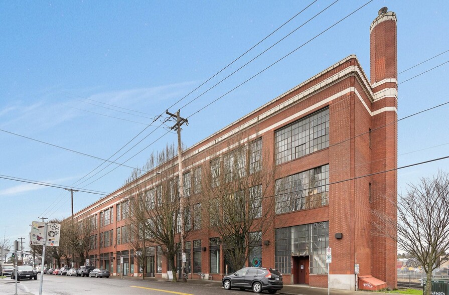 More Photos Of 2505-2511 SE 11th Ave, Portland Office For Lease
