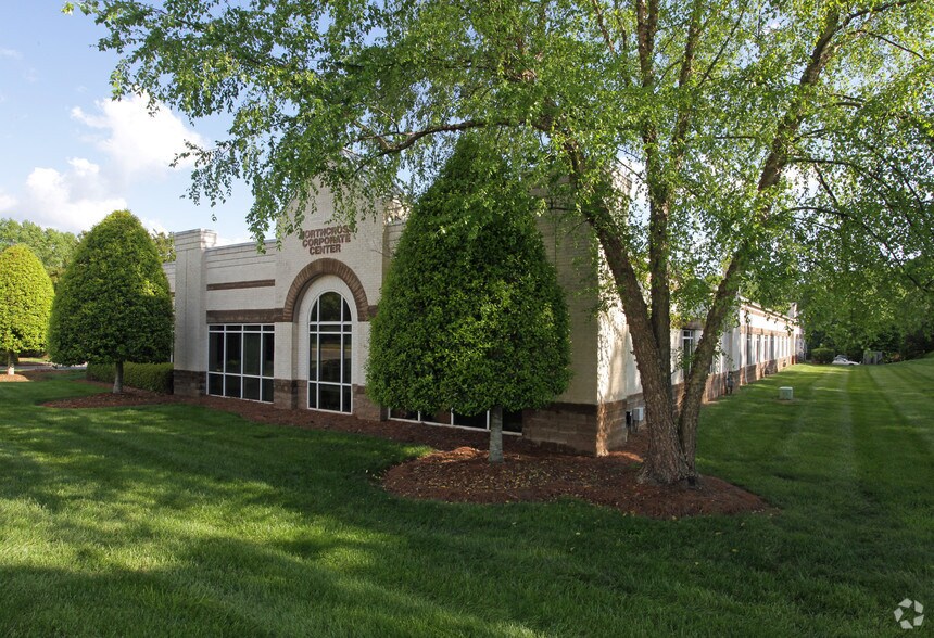 Primary Photo Of 16511 Northcross Dr, Huntersville Office For Lease